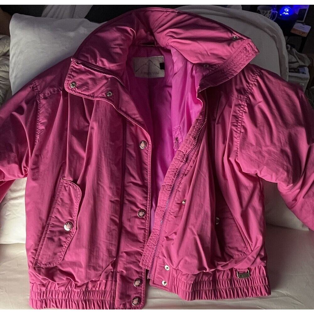 Vintage Womens Medium Pink White Stag Puffer Skiing/Hiking Jacket